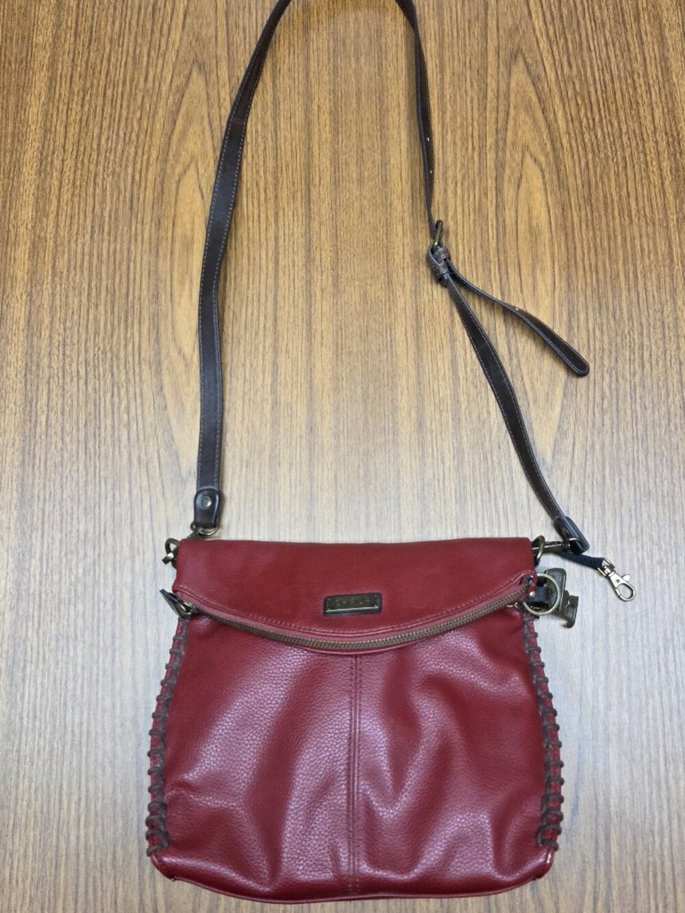 Red Chala Leather Crossbody Bag with Zipper Flap Top w/Paw Dog Theme Purse Charm - Picture 2 of 8